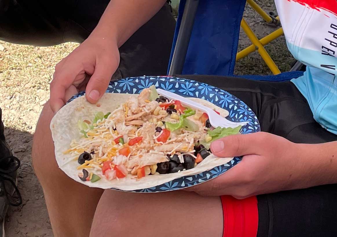 chicken-taco-lunch-zoomed chicken-taco-lunch-zoomed